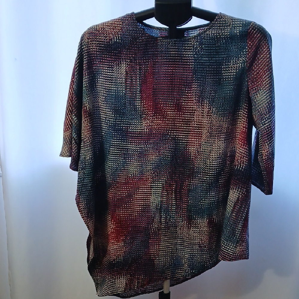 Women's Top Brand Niche
